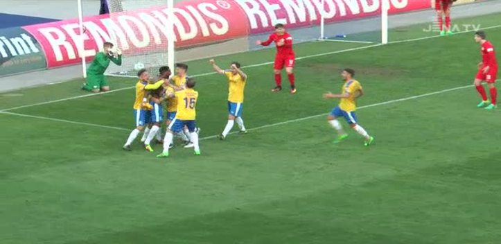 Meisterschaft gewonnen: Der FC Carl Zeiss Jena ist Spitze in der Regionalliga