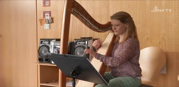 Offene Türen und Harfenklänge: Die Musik- und Kunstschule lädt am Samstag Groß und Klein ein