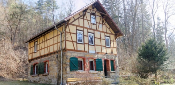 Frühjahrseinsatz am NaturErlebnisHaus Leutratal