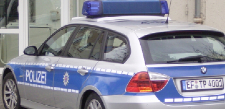 An einer Hauswand zum Stehen gekommen