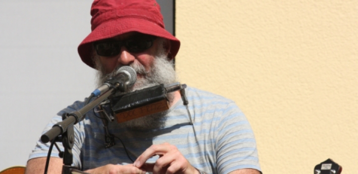 Farbenfest lockte ins Mehrgenerationenhaus Lobeda