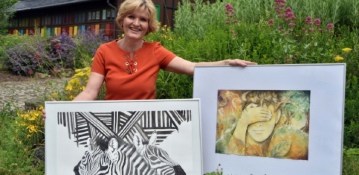 Ausstellung „Neue Symbiosen“ im Bienenhaus