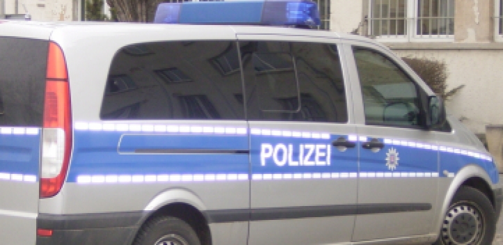 Am Zaun angeschlossenes Fahrrad gestohlen