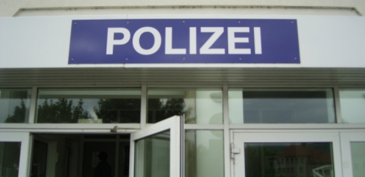 Blauer VW Golf V gesucht