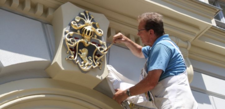 Geraer Stadtwappen restauriert