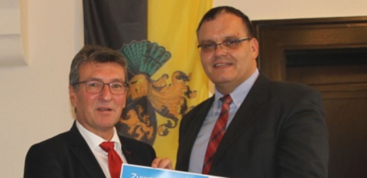 Fördermittelbescheid für Schulobst