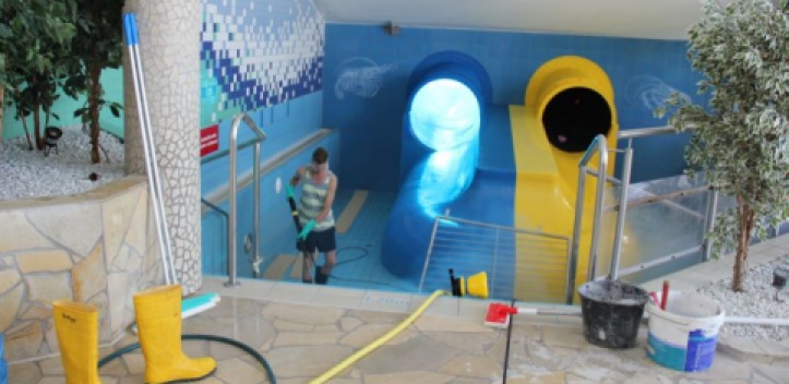 Reinigungswoche im Freizeitbad GalaxSea