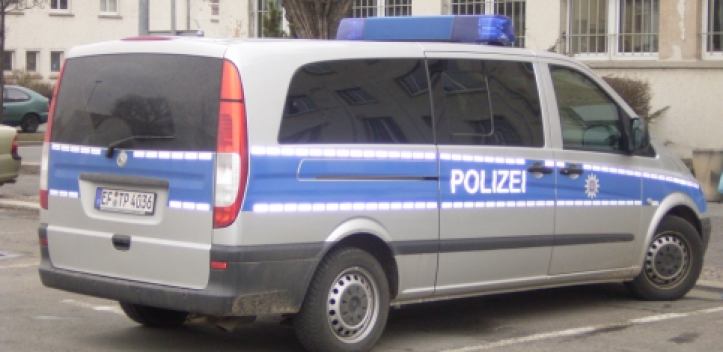 Wahlplakate angezündet