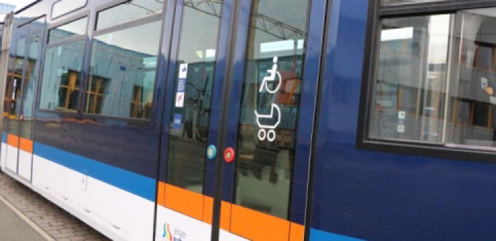 Neue Piktogramme für die Busse und Straßenbahnen 
