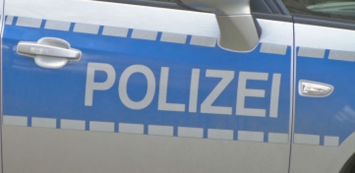 Auf Drogen und ohne Fahrerlaubnis auf der Autobahn