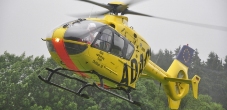 Vollsperrung der A 9 nach Unfall