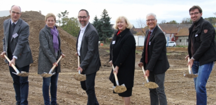 Spatenstich für neue Reithalle in Gera-Milbitz