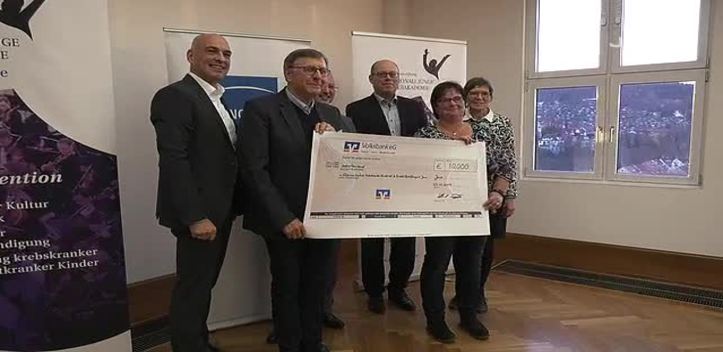 Orchesterakademie spendete wieder: Der Erlös des Osterkonzertes geht an einen Verein und eine Stiftung