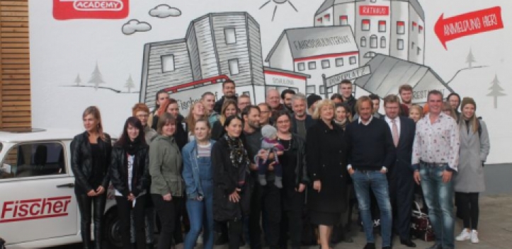 Die diesjährige Weihnachtsspendenaktion des Jobcenters Saale-Holzlandkreis kam dem Tierschutzverein SHK e.V. zu Gute. De