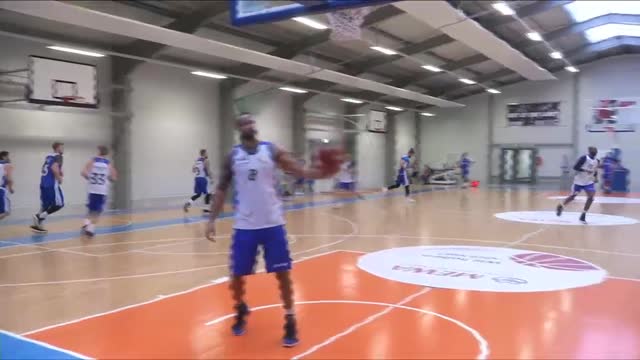 FASTBREAK - Das Science City Jena Fanmagazin Saison 2017/2018 – Folge 13