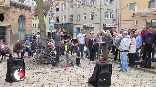 Protestaktion: Der „Mietertreff Lobeda“ fordert „Faire Miete statt Rendite“ 