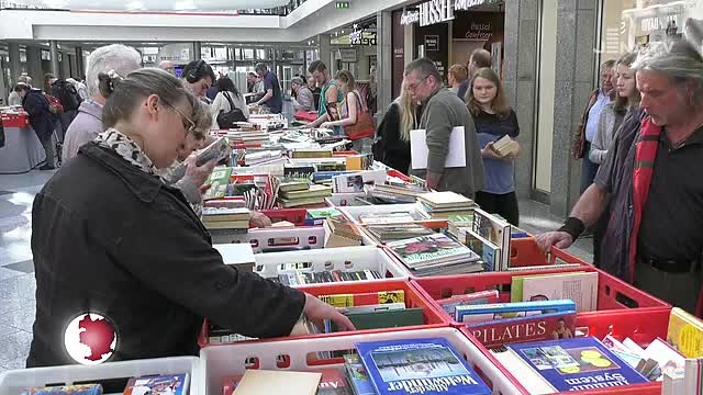 Bücherbörse: In der Goethe Galerie kann noch bis zum Samstag nach Lesestoff gestöbert werden