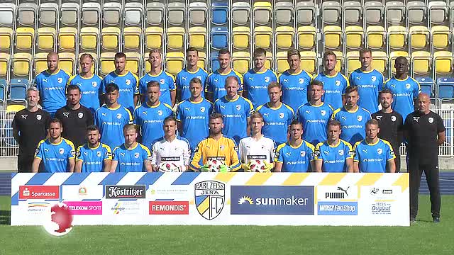 Jena spielt: Der FC Carl Zeiss Jena ließ sich heute fürs neue Mannschaftsfoto ablichten