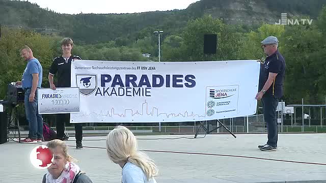 Fußball-Förderung: Der FF USV Jena hat das  Nachwuchsleistungszentrum „ParadiesAkademie“ eröffnet 