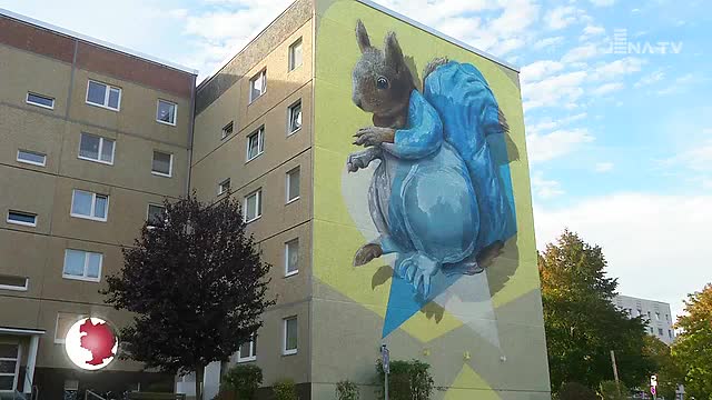 Fassade eingeweiht: In Winzerla wurde beim Herbst-Straßenfest auch das Eichhörnchen begrüßt
