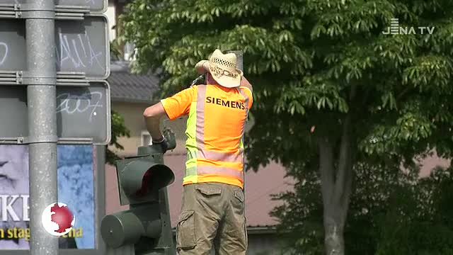 Umbauarbeiten: In der Wiesenstraße wurde heute die Lichtsignalanlage rekonstruiert 