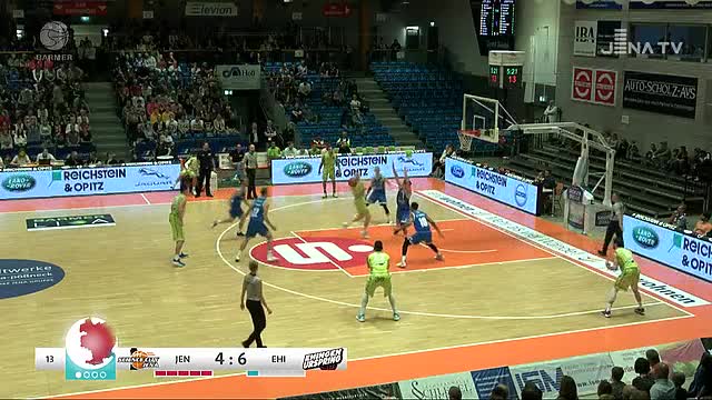 Science City Jena gewinnt erstes Heimspiel