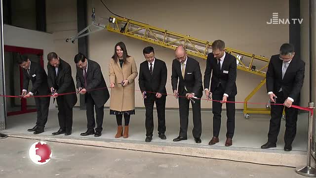 Datennetze: In Jena-Maua wurden eine neue Produktionsstätte und ein Faserziehturm eingeweiht