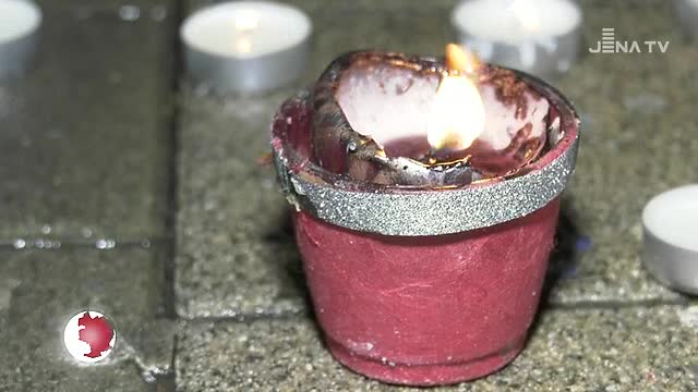 Mahnwache: Am Ernst-Abbe-Platz wurde der bei einem Unfall getöteten Fußgängerin gedacht