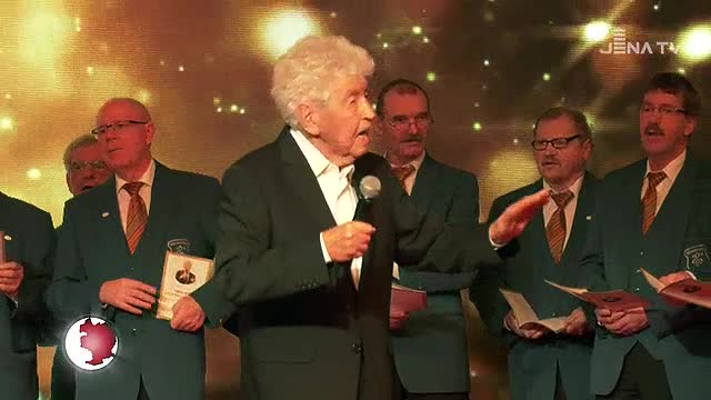 Traditionskonzert: Chorleiter-Legende Gotthilf Fischer lud zum alljährlichen Weihnachtssingen