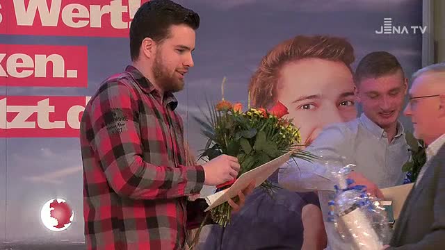 Übergabe: Die Kreishandwerkerschaft Jena/SHK lud zur feierlichen Freisprechung der Gesellen