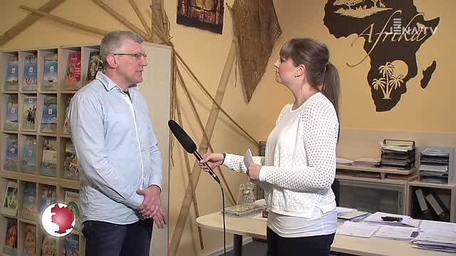 Reisebüro besucht: Viele Urlauber sind wegen der Corona-Pandemie verunsichert