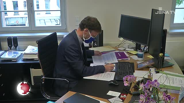 Finanzen: Oberbürgermeister Dr. Thomas Nitzsche hat eine zweite Haushaltssperre für 2020 verhängt