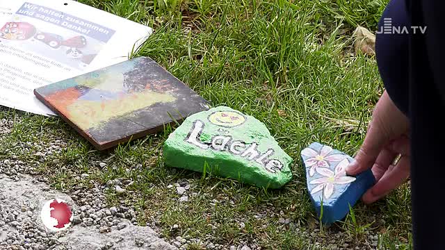 Saalesteine: Der Verein Kultiversum will mit bemalten Steinen Freude verbreiten