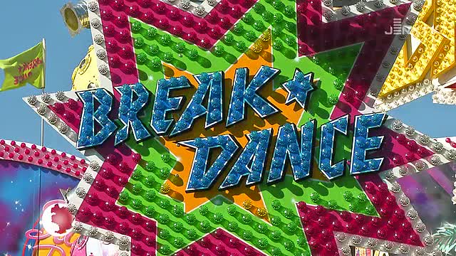 Im Aufbau: In der Innenstadt wird ab Freitag die Straßenpflaster-Festspielwoche veranstaltet