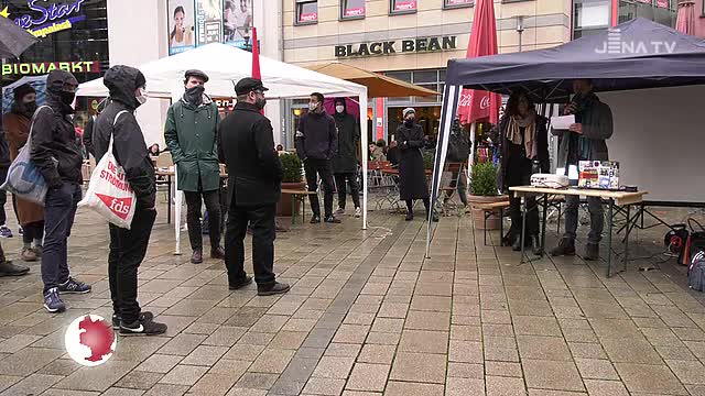 Kundgebung: Auf dem Holzmarkt wurde der Opfer des Anschlags von Halle gedacht