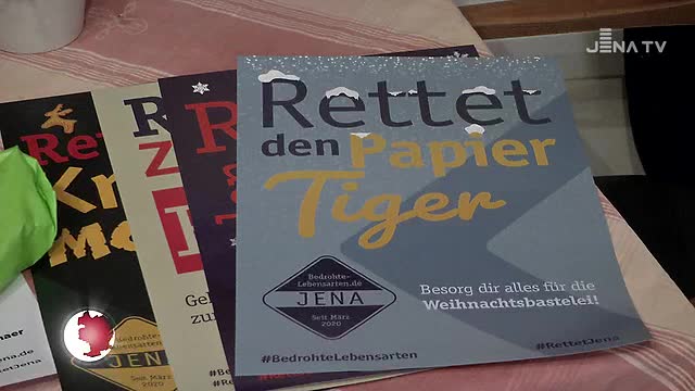 Paket geschnürt: Die Initiative Innenstadt wirbt für das Weihnachtsgeschäft im lokalen Einzelhandel 