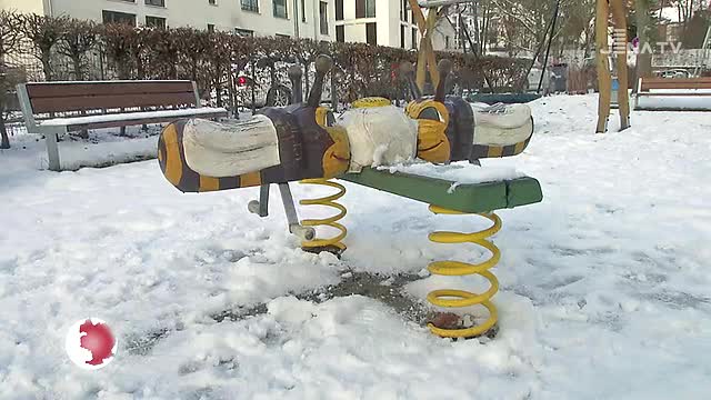  Corona-Verordnung: Die Stadt will am Freitag die gesperrten Spielplätze wieder öffnen