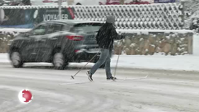 Winterliche Straßen: Starker Schneefall führte heute zu schwierigen Verkehrsbedingungen  