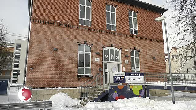 Semester-Start: Die Volkshochschule bietet mehr als 100 digitale Formate an 