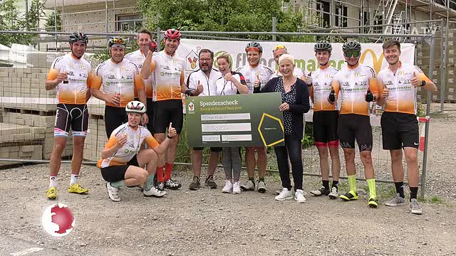 Spendenscheck für Elterndomizil: Das Ronald McDonald Haus freute sich über Unterstützung 