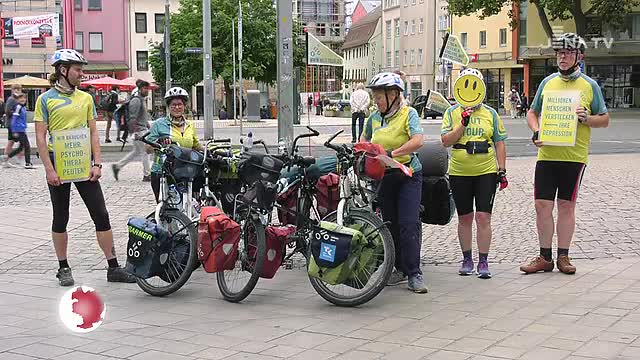 Gemeinsam für Aufklärung: Bei der MUT-TOUR wird über den Umgang mit Depressionen informiert 