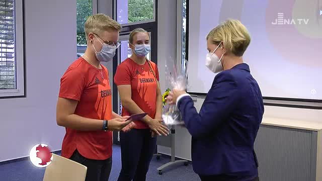 Bogenschützinnen geehrt: Der Oberbürgermeister empfing Olympia-Bronzemedaillen-Gewinnerinnen