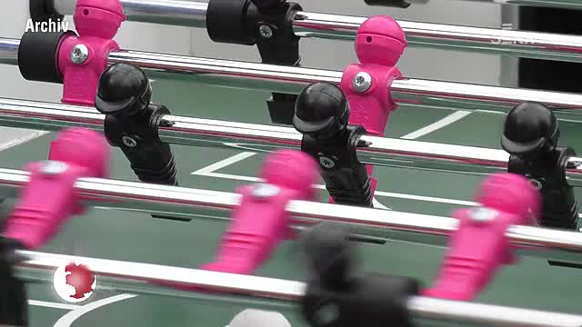 Weltrekordversuch im Tischfußball: Die Initiative KOMM KICKERN ruft zur Teilnahme auf