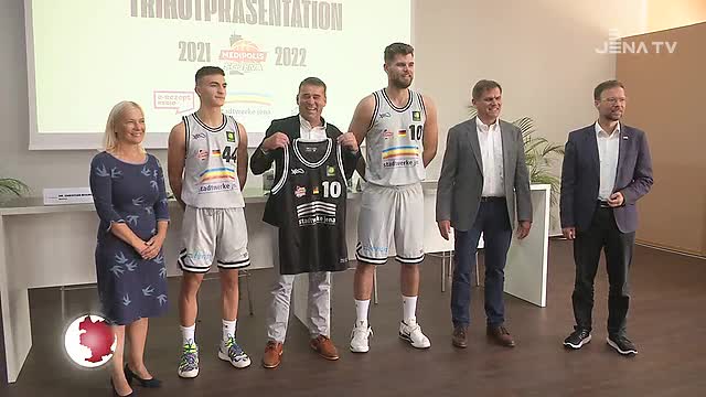 Trikots für Medipolis SC Jena: Die Stadtwerke sponsern weiterhin die Bundesliga-Korbjäger 