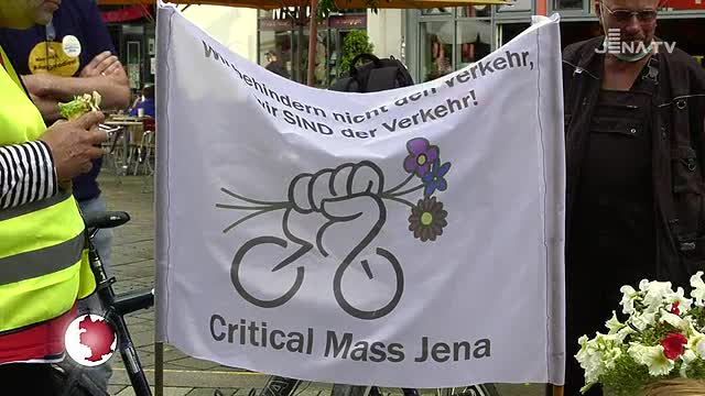 Wege ins Paradies: Die Fahrraddemo Critical Mass Jena bemängelt die schlechte Erreichbarkeit des Parks mit dem Rad