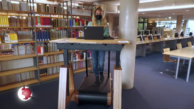 Lesen und Laufen: In der Thüringer Universitäts- und Landesbibliothek gibt es jetzt Laufbänder