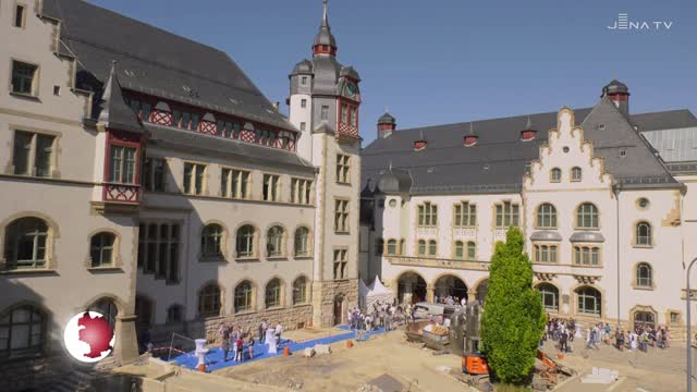 Testbetrieb: Im neuen Kultur- und Kongresszentrum Volkshaus tagt ein Zeiss-Geschäftsbereich