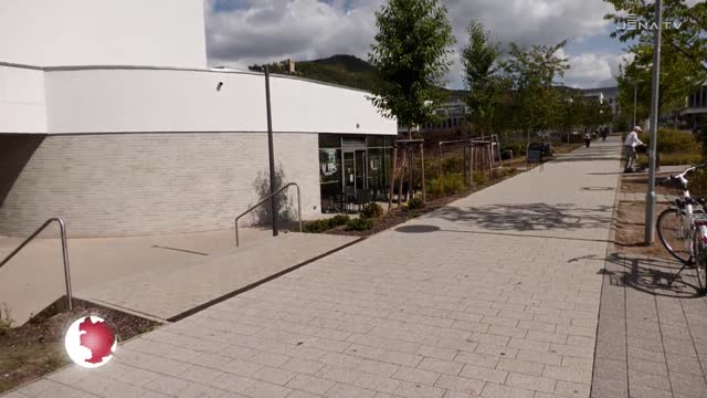 Ausstellung in Lobeda: Im AWO-Wohnpark LebensWeGe wird Malerei und Fotografie gezeigt