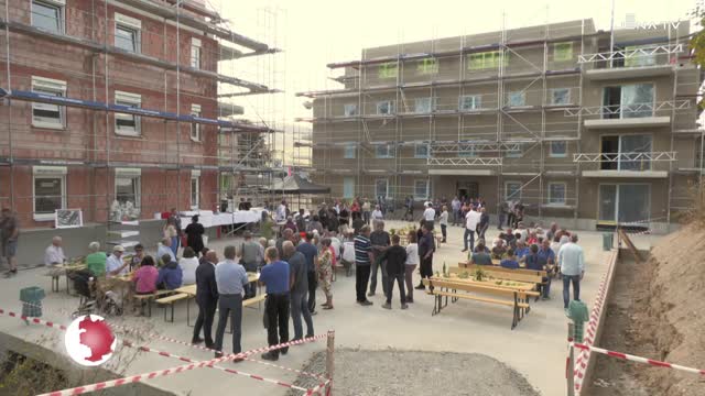 Gutes Gelingen: Die Firma Drösel lud zum Richtfest in die Lindenallee in Zwätzen ein