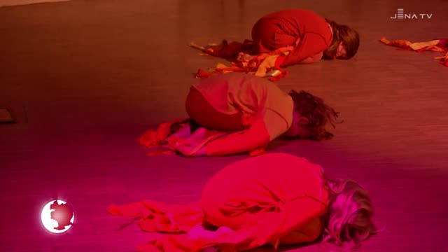 Feuervogel: Das Kunst- und Tanzprojekt wurde heute in der Freien Ganztagsschule LEONARDO aufgeführt